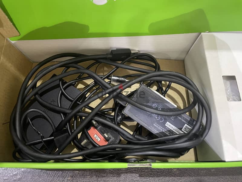 Kinect + Adapter 4