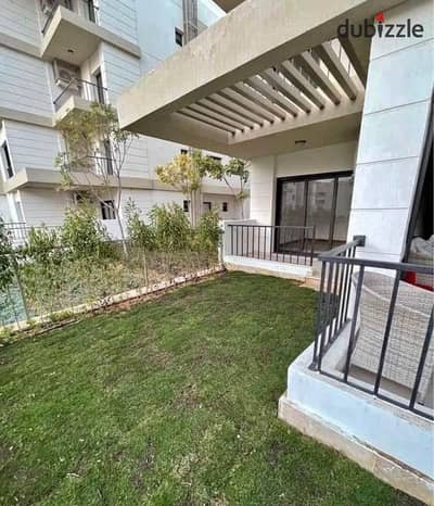 Apartment 3bed fully finished with AC's and private garden for sale in Fifth square Al Marassem