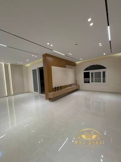 Apartment 175 m for sale in Madinaty B1, distinctive view of the garden, special ultra super lux finishing (first occupancy) "next to the open air mal