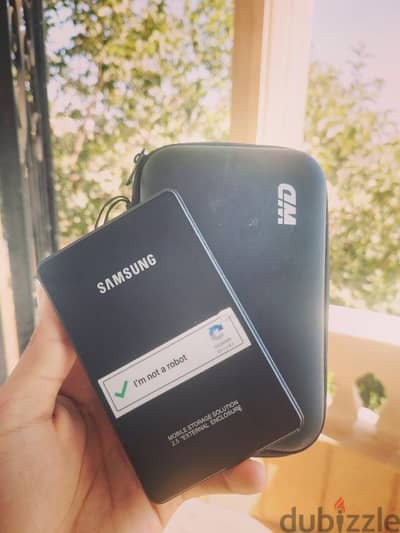 External hard drive 1TB
