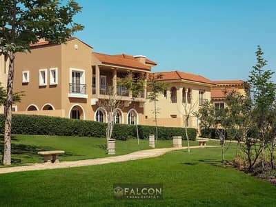 تاون هاوس فيلا كورنر تريبل فيو في ارقي كمبوند في التجمع الخامس hyde park بجوار mivida & palm hills & mountain view