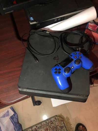 PS4 SLIM