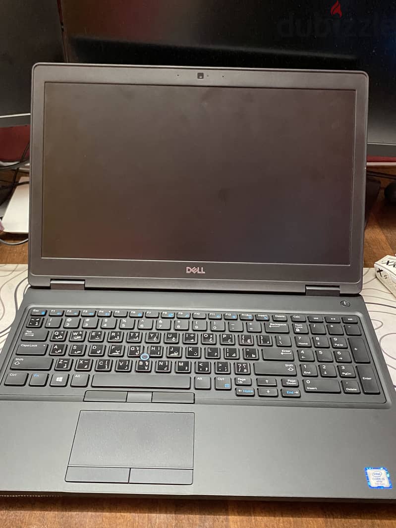 Dell Latitude 5590 1