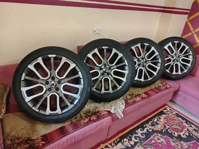 طقم جنط بالكاوتش  بحاله جيده جدا