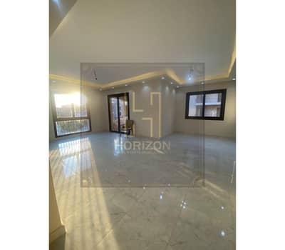 اقل سعر شقه بالمطبخ اول سكن 2نوم ايجار فى كمبوند ديستريكت 5 مراكز apartment for rent in District 5 Compound by Marakez