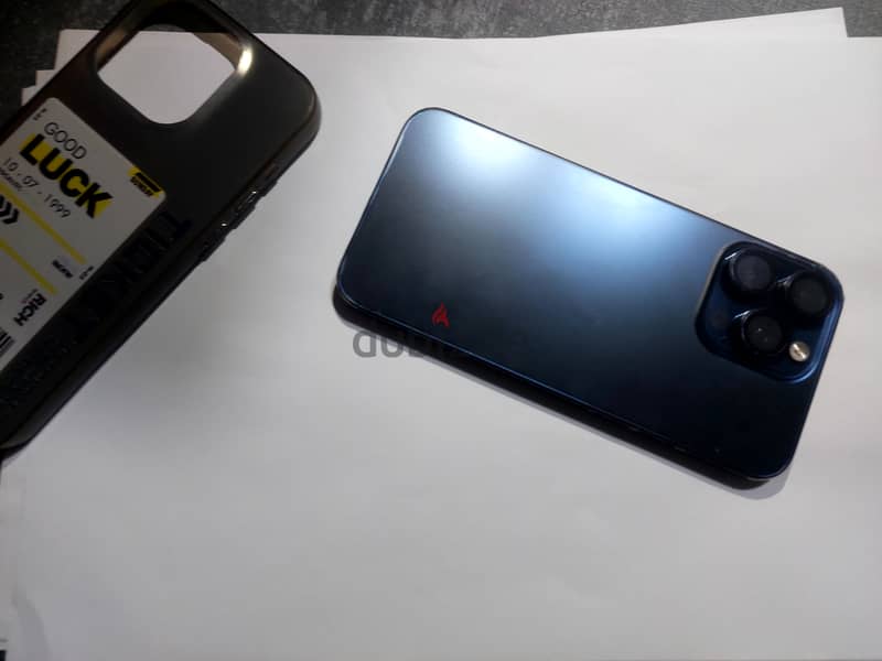 Apple - iPhone 15 Pro Max -256 1