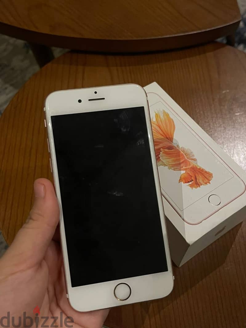 Apple - iPhone 6S 1