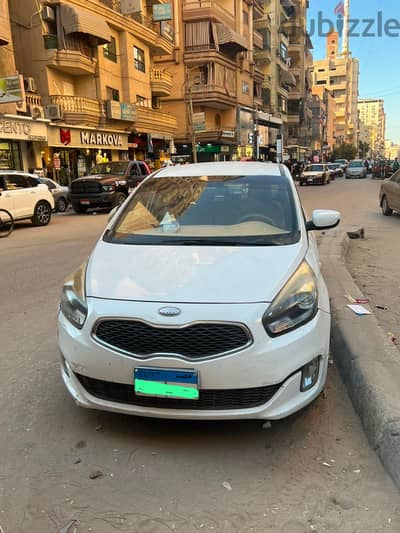 Kia Carens 2014 للبيع بدون رش نهائي ١١٦ الف كيلو   بالمنصورة