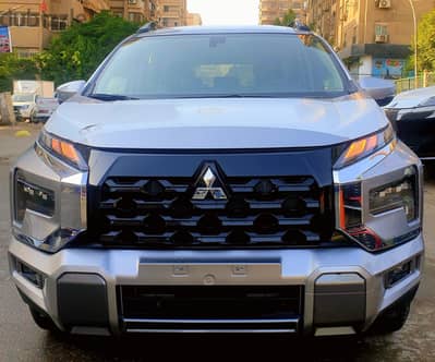 ميتسوبيشي اكسبندر كروس خليجي 2026 السعر النهائي داخل المعرض