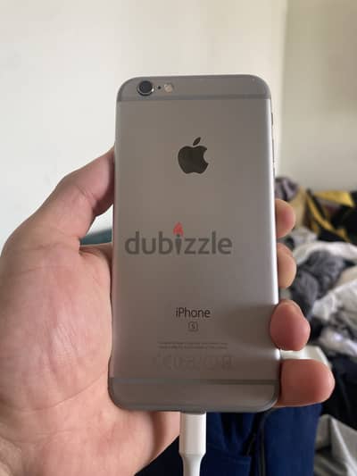 Iphone 6s التليفون شغال