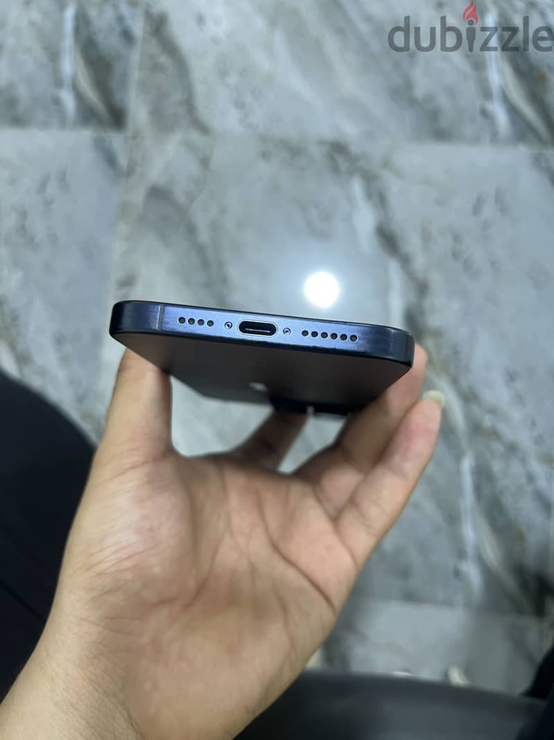 Apple - iPhone 15 Pro Max 8