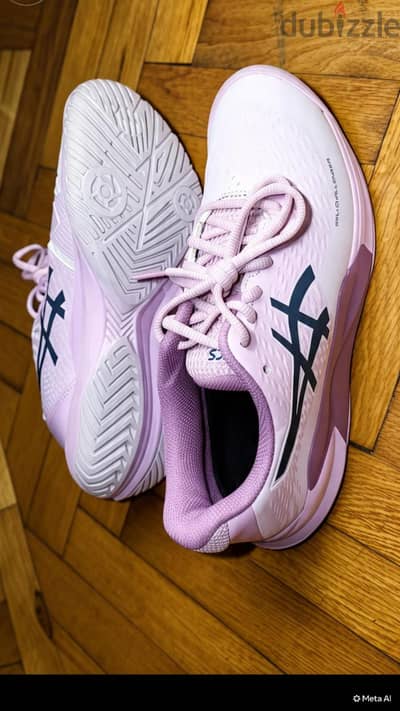 Asics squash shoes