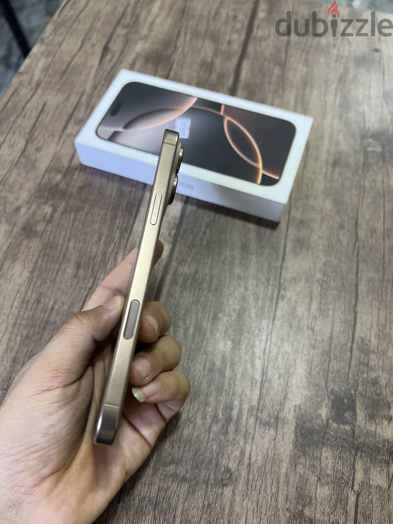 Apple - iPhone 16 Pro Max 4