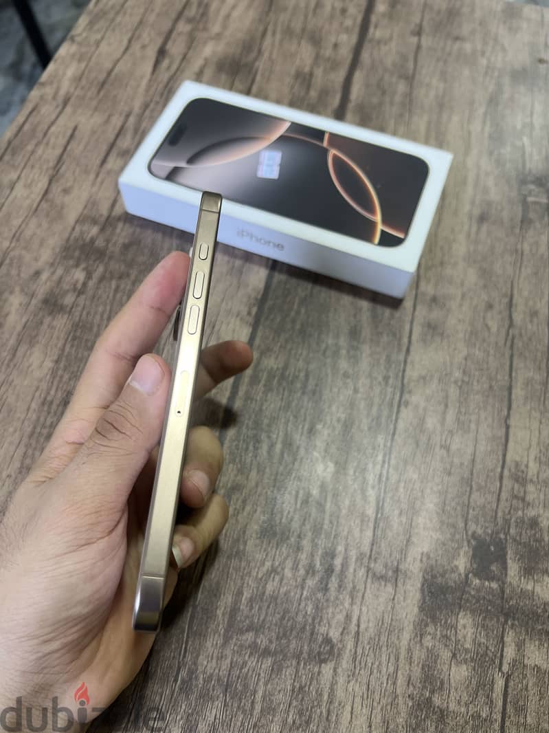 Apple - iPhone 16 Pro Max 5