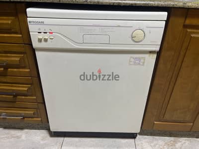 غساله اطباق frigidaire