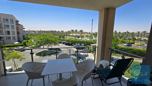شاليه راقي للبيع في مراسي Marina 2، 125م، غرفتين، Open View، مفروش بالكامل، من إعمار مصر، 5 دقائق من Marina. فرصة مميزة.