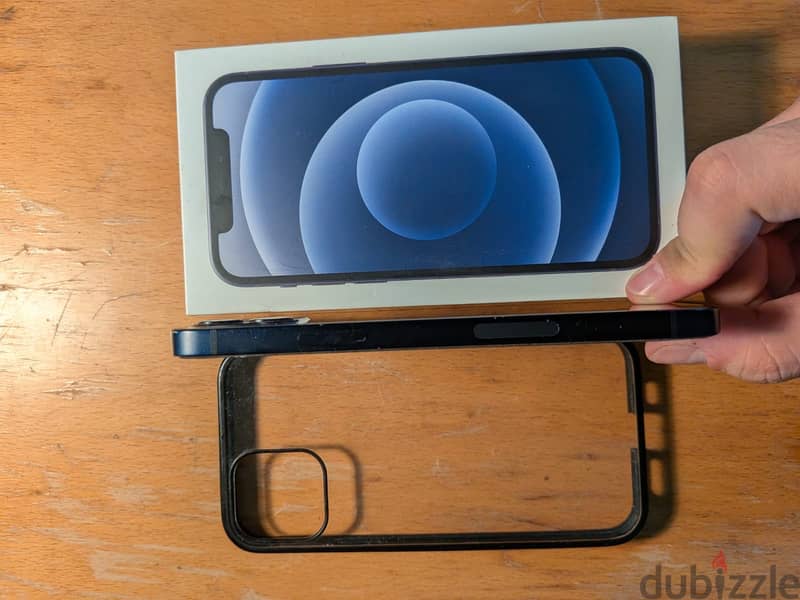 Apple - iPhone 12 6