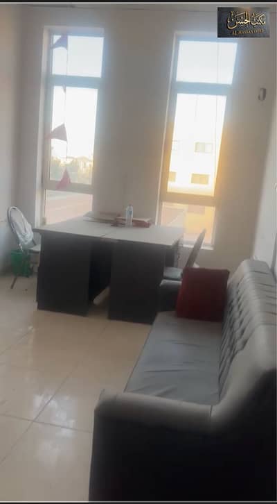A great commercial rental opportunity in Al Moez Mall, Sheikh Zayed, featuring a 32 SQM shop in a prime location on a main road, next to Rawdat Zayed