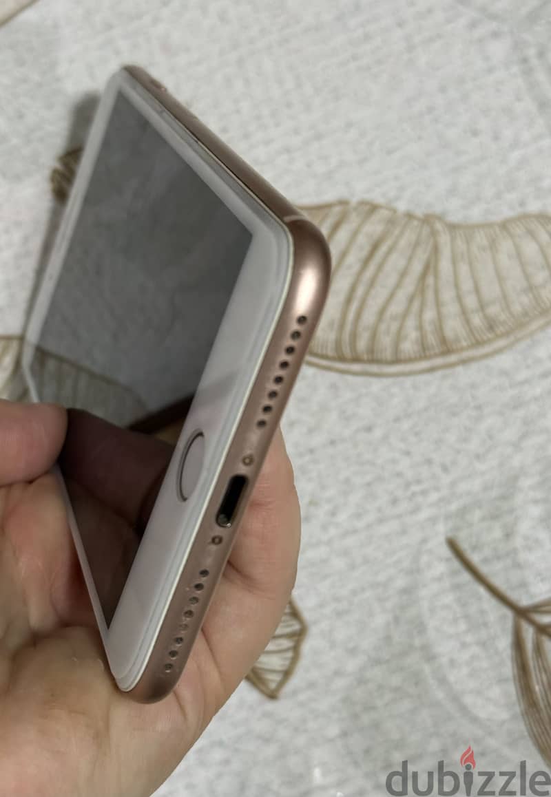 Apple - iPhone 8 Plus 1