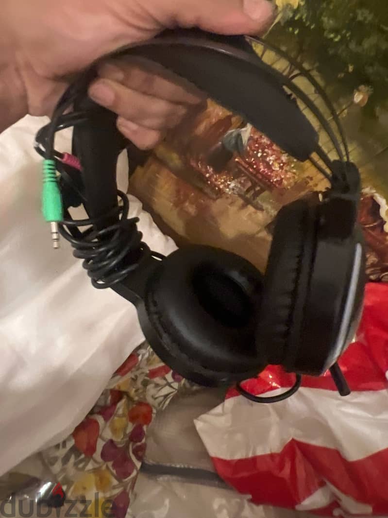 Used gameing headsets 1