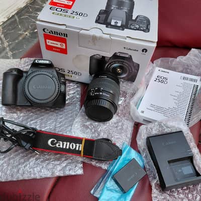 Canon EOS 250D 