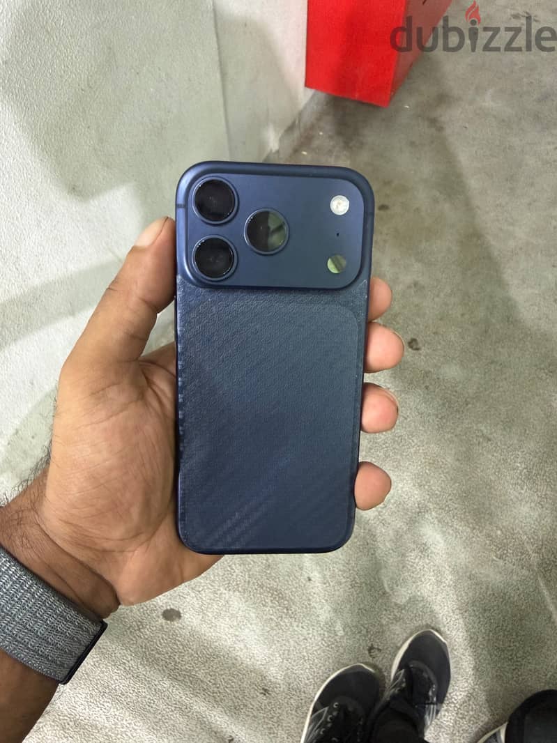 Apple - iPhone 17 Pro 5