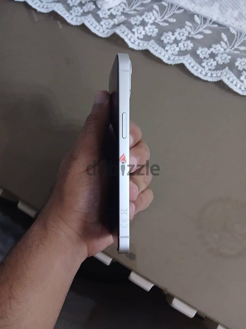 آبل - آيفون 13 1