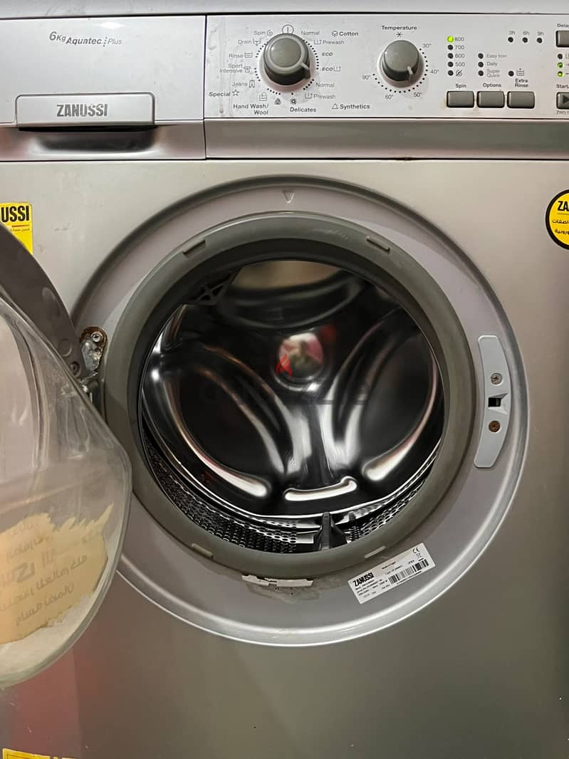 Zanussi Washing Machine 1