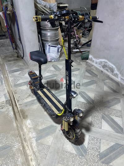 سكوتر Rohan wings GRline للبيع او للبدل ب سكوتر كهرباء اكبر(دفع الفرق)