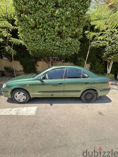 Nissan Sunny 2001