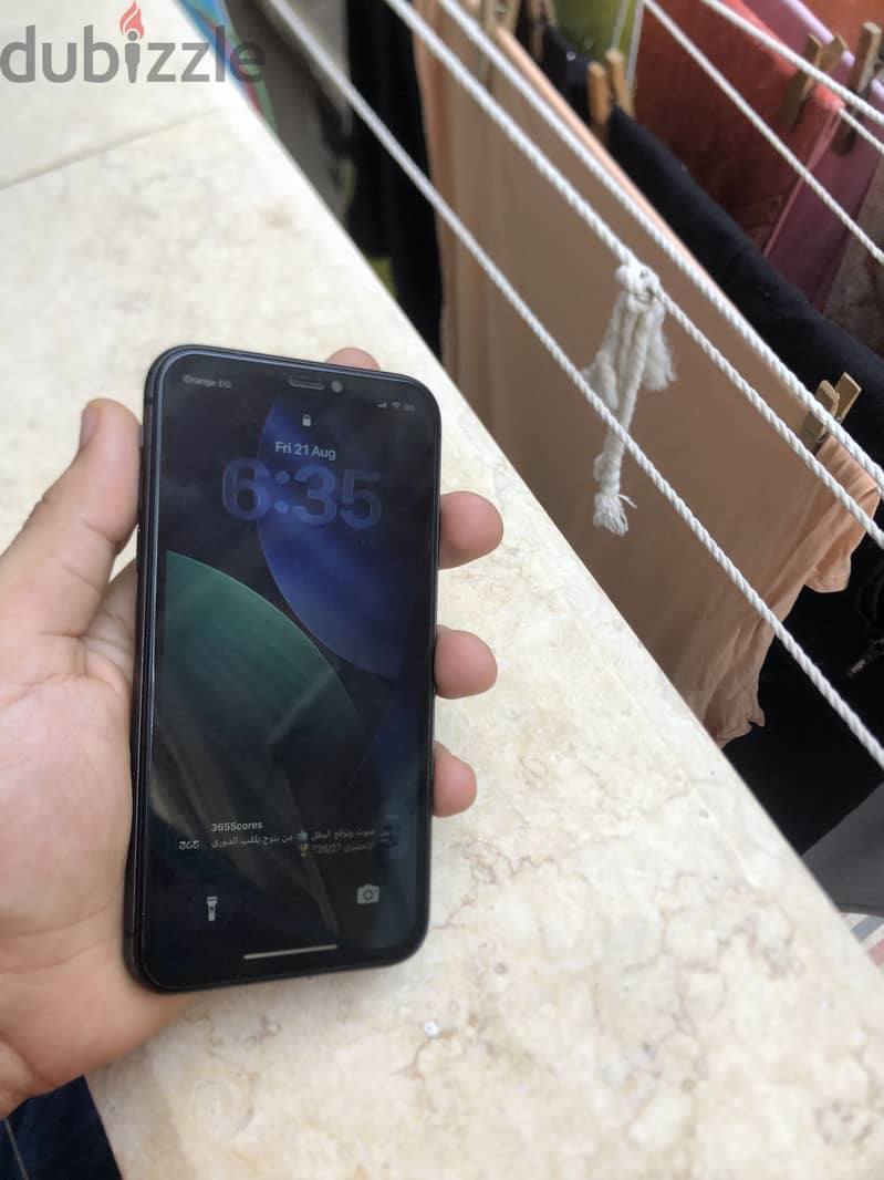 Apple - iPhone 11 3