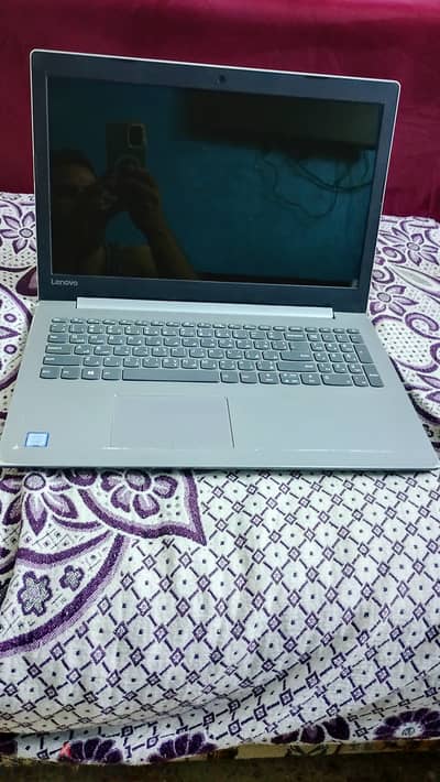 لاب توب لينوفو للبيع