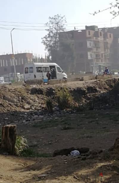 قطعه ارض للبيع بالزقازيق علي طريق ابو حماد الرئيسي من المالك مباشره