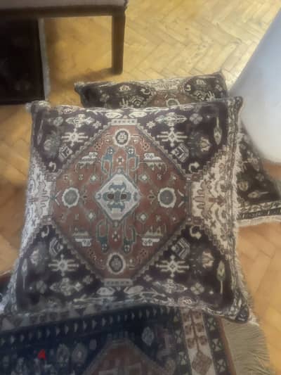 Handmade carpet cushions