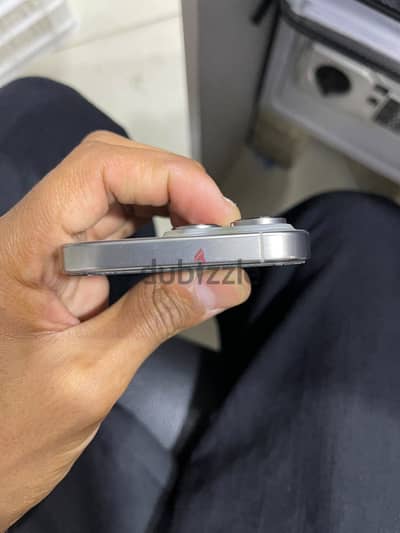 آبل - آيفون 16 برو