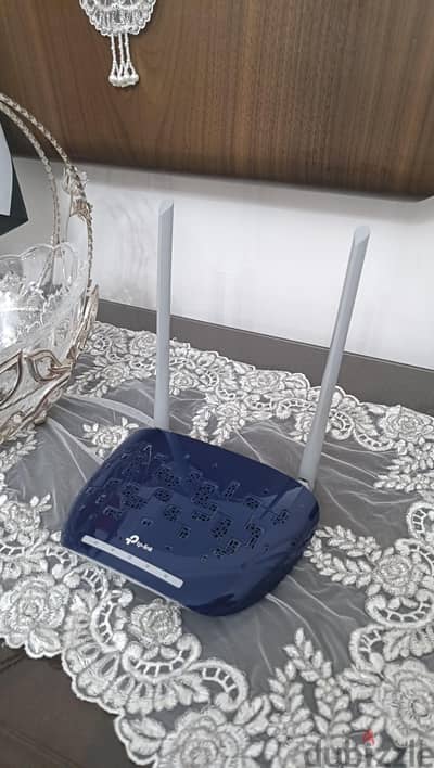 راوتر TP link للبيع.  بحاله جديده جدا