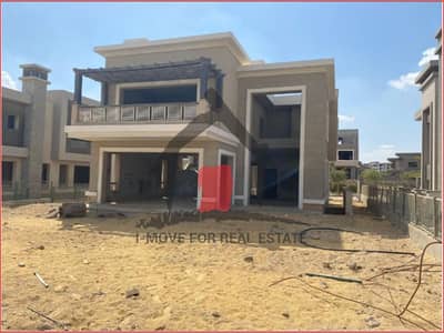 Villa prime location ready to move in Ivory Hills