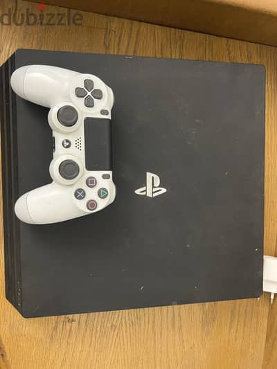 Ps4 pro 1 controller