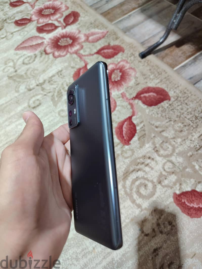 Xiaomi 12 9