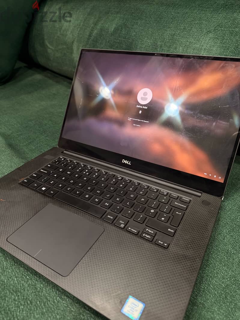 Dell Precision 5540 2