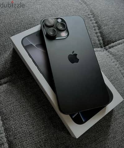 Apple - iPhone 16 Pro Max