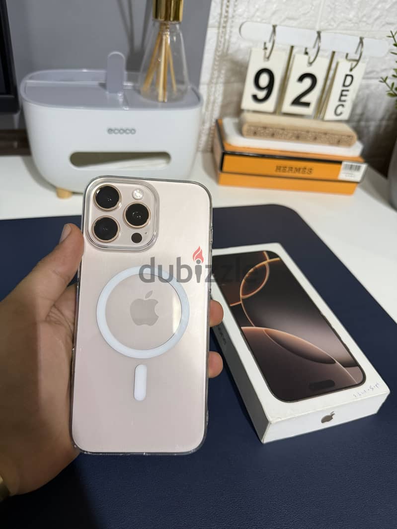 Apple - iPhone 16 Pro Max 1