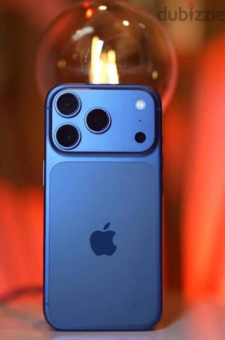 Apple - iPhone 17 Pro Max 4