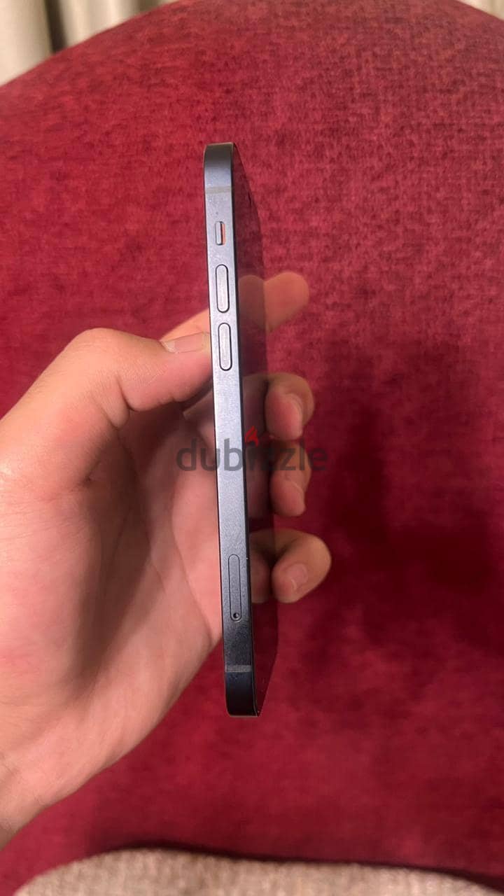 Apple - iPhone 12 4