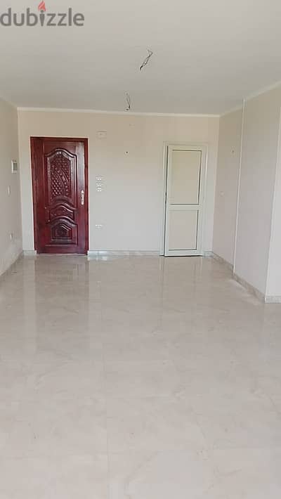 شقه للبيع شارع العزيز المصري جسر السويس