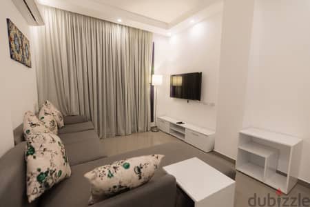 Fully Furnished Apartment for Sale 3 Mins Walk to the Beach | Directly