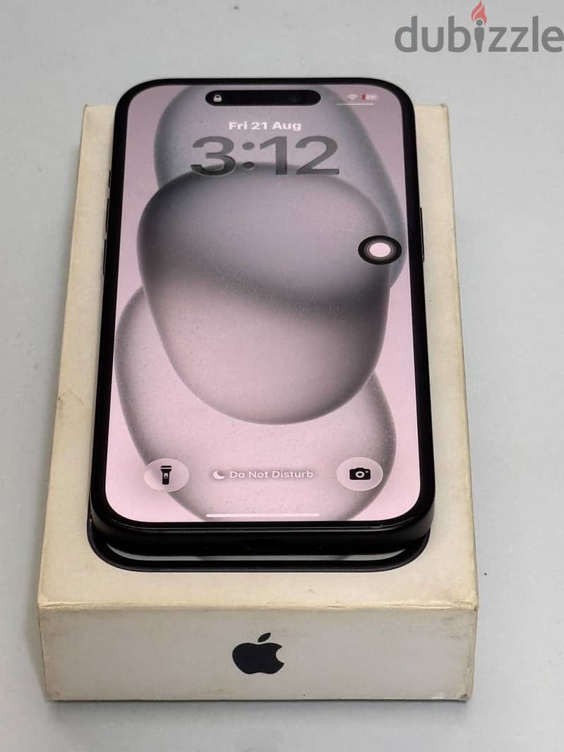 Apple - iPhone 15 5