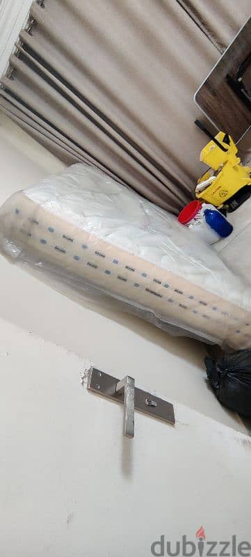 مرتبه انجلندر فيكتوريا    مقاس 160 عرض *165 طول