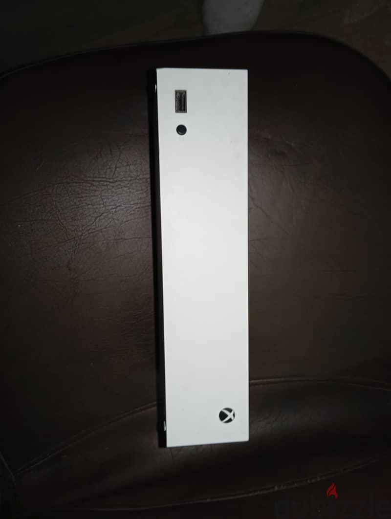Xbox series s 4