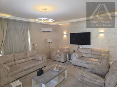 Furnished 3-bedroom ultra-super-lux apartment for rent in Stone Residence Compound, Katameya, Cairo, with kitchen.